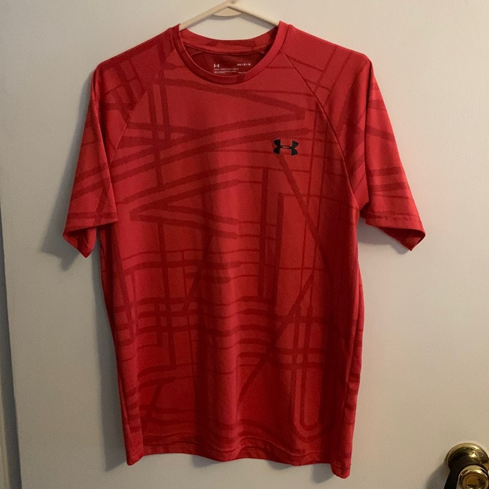 Under Armour HeatGear Mens Medium Red Athletic T-Shirt Short Sleeve Gym Tee